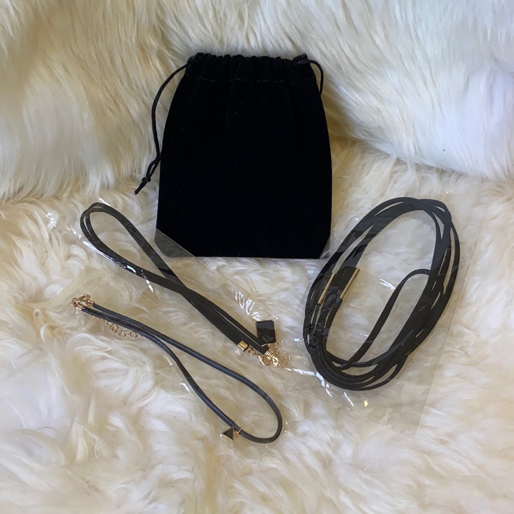 Set of 3 Velvet Chokers 🖤